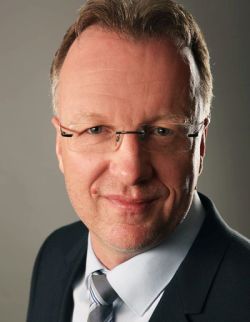 Porträtbild Stefan Pasternak